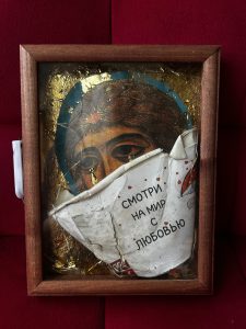 Алина (Валя Аппликация — творческий псевдоним) Несветайлова, Россия